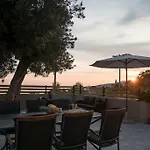 Eli - Sea View