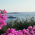 Eli - Sea View 아파트